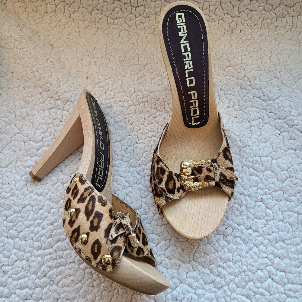 Giancarlo Paoli cheetah print calf skin heels